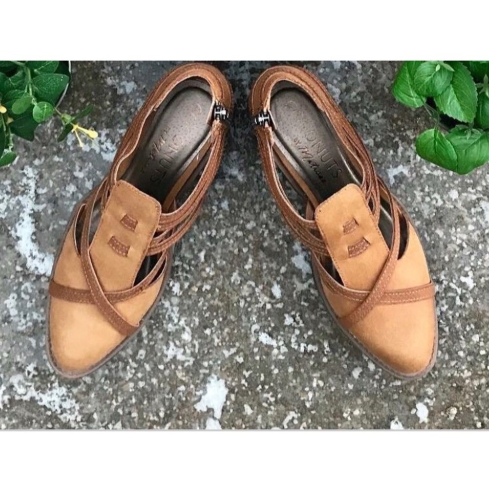 NIB Cognac Distressed Cut Out Loafer Shootie Boot - Picture 5 of 5